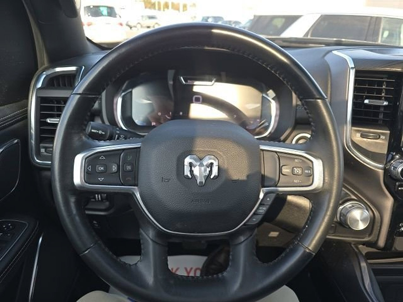 Used 2024 RAM 1500 Laramie image 13