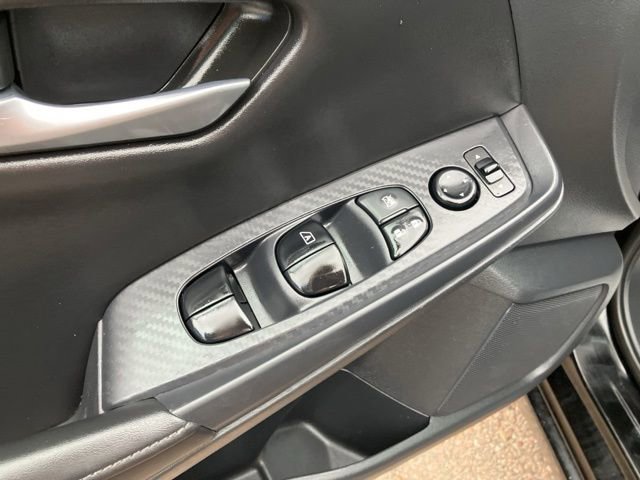 Used 2022 Nissan Sentra SV FWD image 13