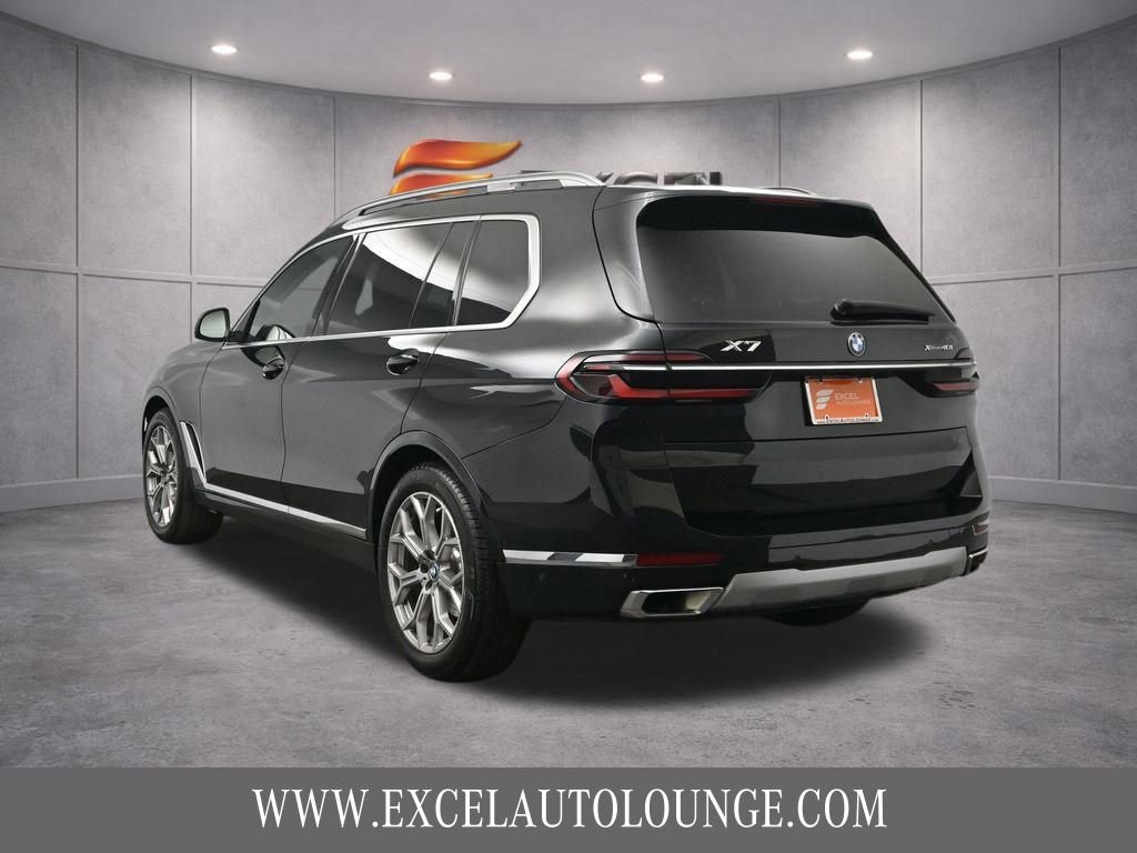 Used 2024 BMW X7 xDrive40i w/ Executive Package AWD/4WD image 5
