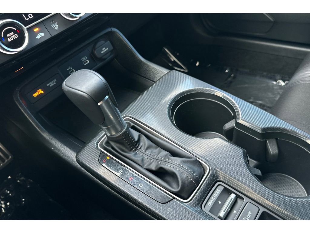 Certified 2025 Honda Civic Sport image 32