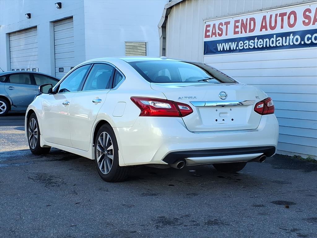Used 2017 Nissan Altima 2.5 SL image 3
