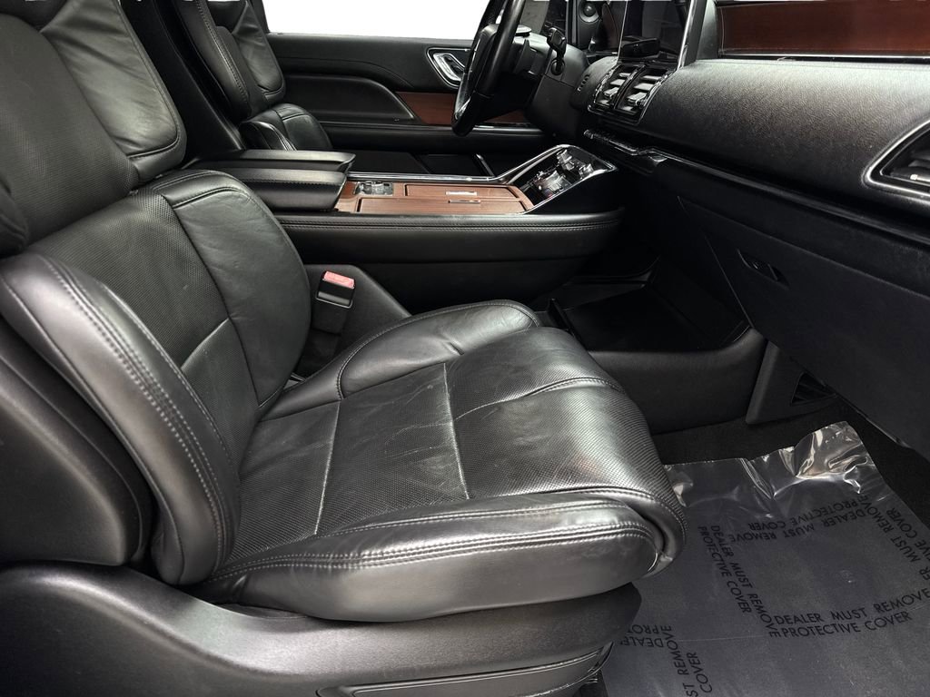 Used 2020 Lincoln Navigator Reserve image 47