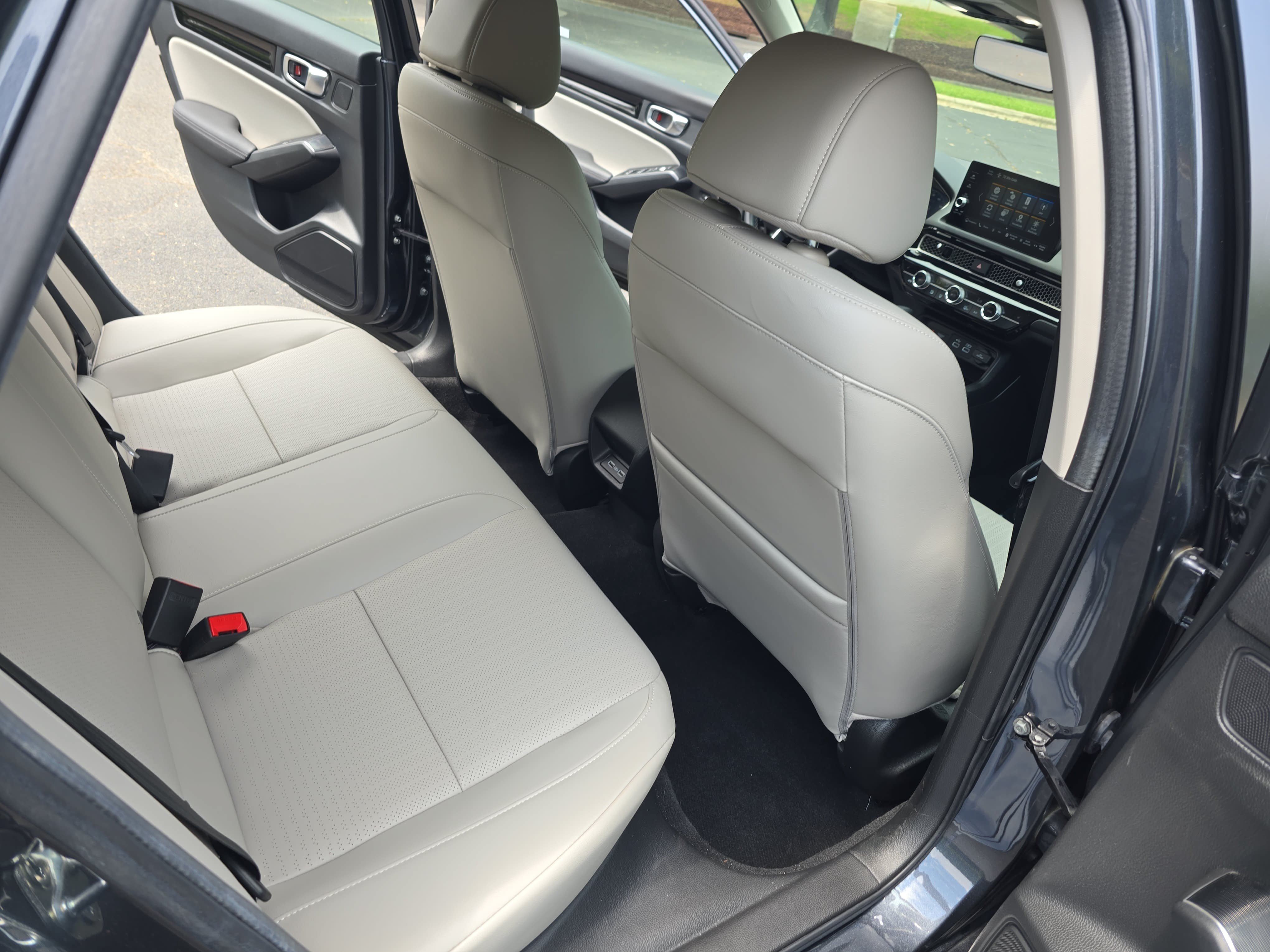 Used 2024 Honda Civic Touring image 11