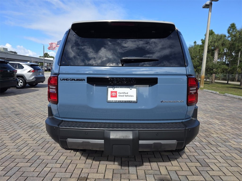 Certified 2024 Toyota Land Cruiser image 10