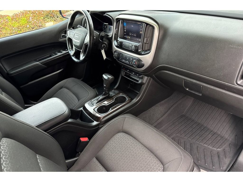 Used 2020 GMC Canyon SLE image 17