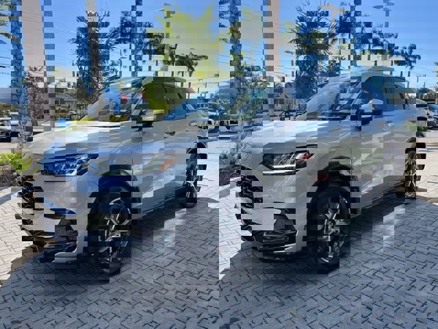 Used 2025 Honda HR-V EX-L image 3