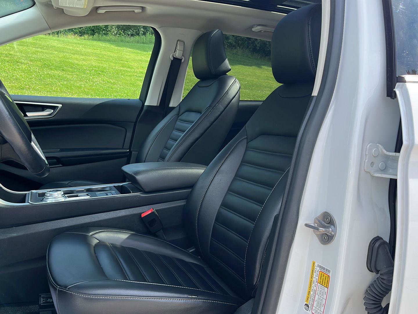 Used 2023 Ford Edge SEL w/ Convenience Package AWD/4WD image 14