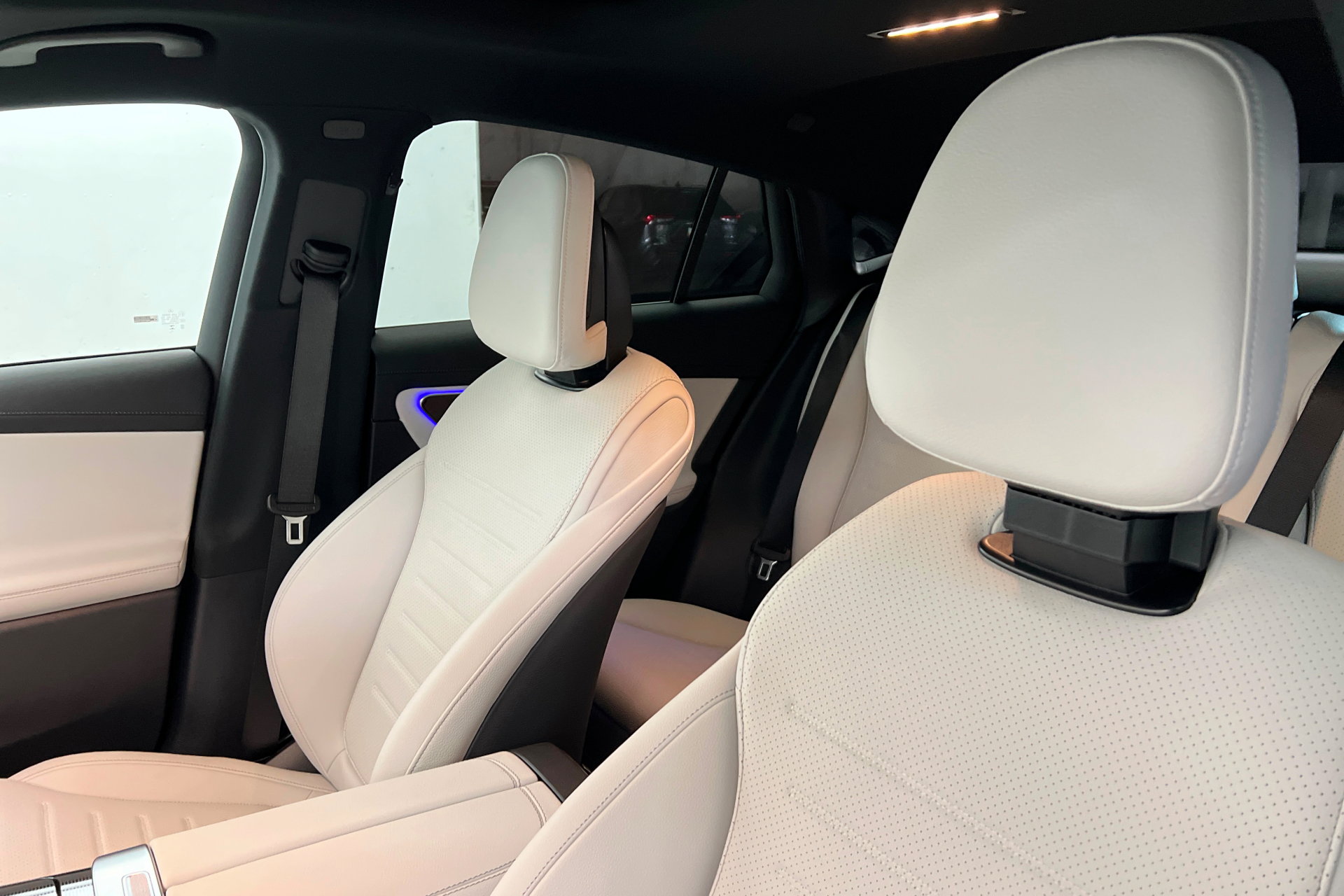 New 2026 Mercedes-Benz GLC 300 4MATIC image 16