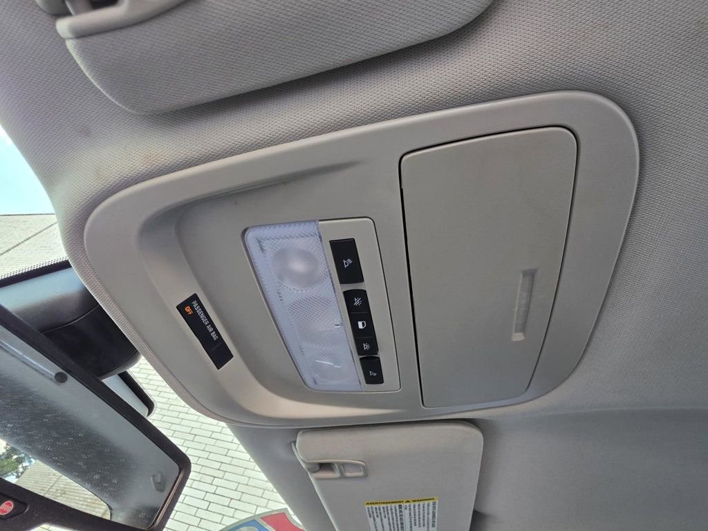 Used 2022 Chevrolet Colorado LT w/ Fleet Safety Package image 21