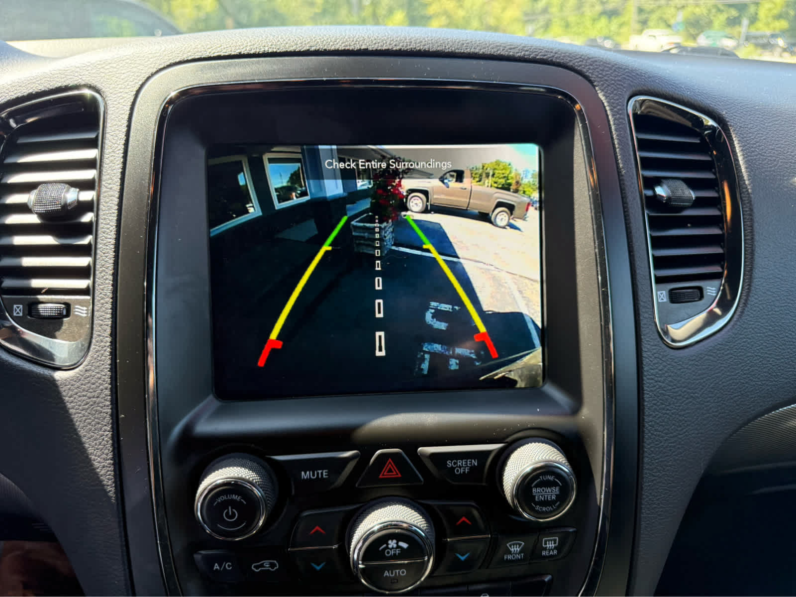 Used 2020 Dodge Durango GT AWD/4WD image 15