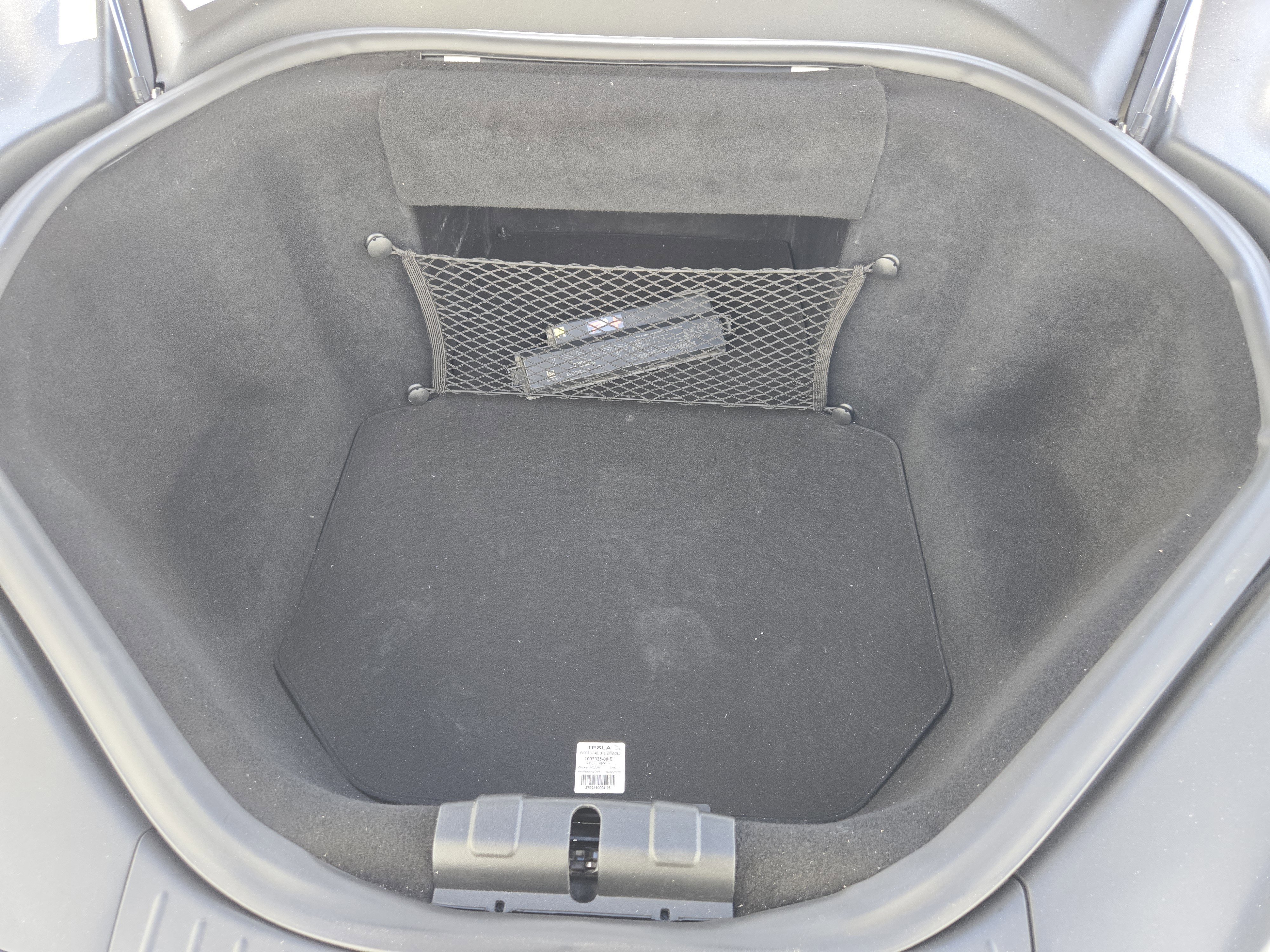 Used 2016 Tesla Model S 70 image 32