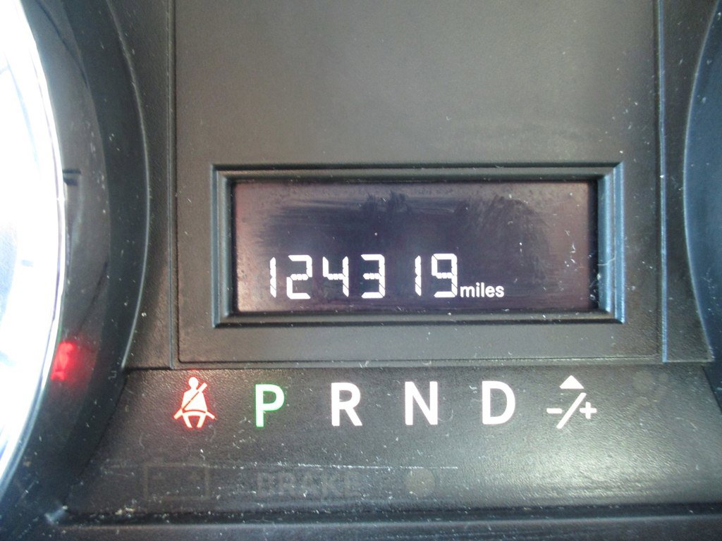 Used 2014 RAM C/V Tradesman image 13