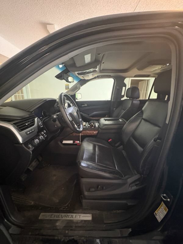 Used 2016 Chevrolet Tahoe LTZ AWD/4WD image 4