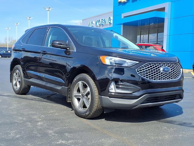 Used 2023 Ford Edge SEL w/ Convenience Package image 2