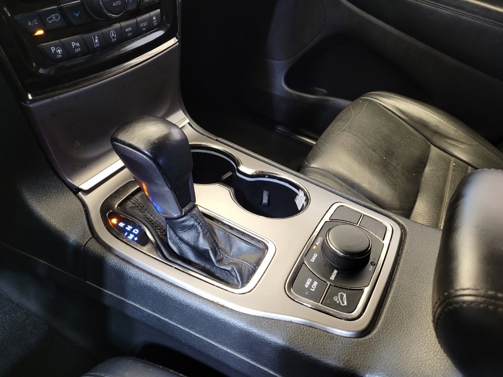 Used 2020 Jeep Grand Cherokee Limited X image 26