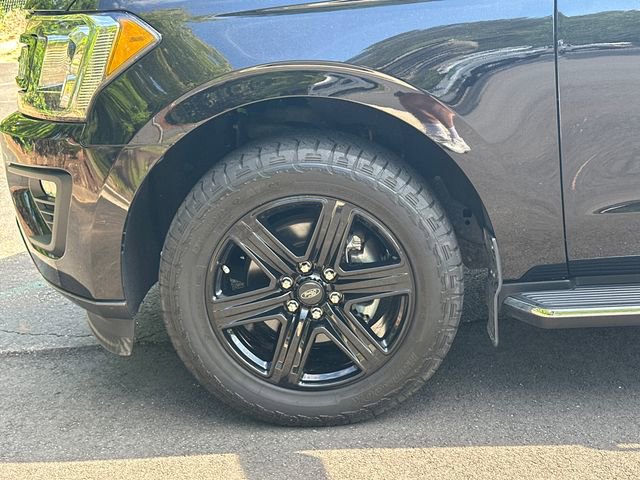 Used 2021 Ford Expedition XLT RWD image 15