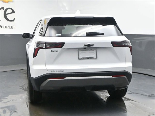 New 2026 Chevrolet Equinox LT image 13