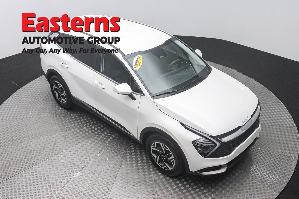 Used 2024 Kia Sportage LX FWD image 3