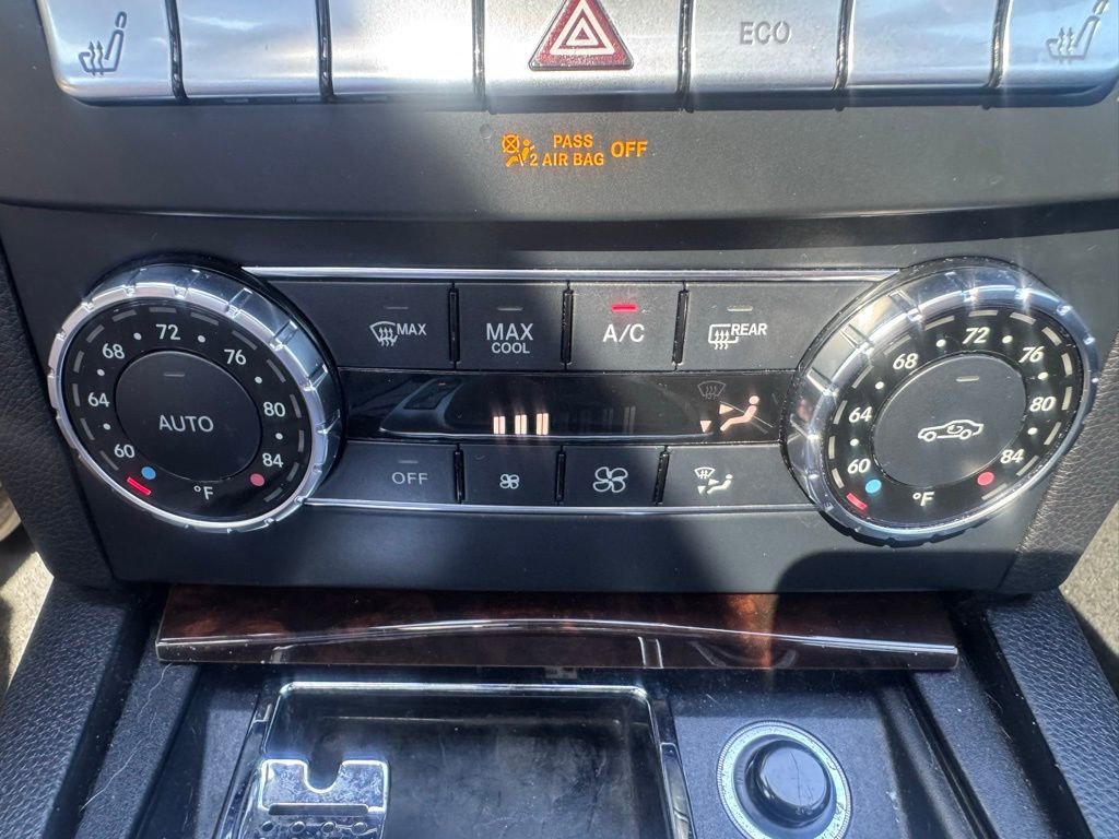 Used 2013 Mercedes-Benz C 300 4MATIC Sedan image 21