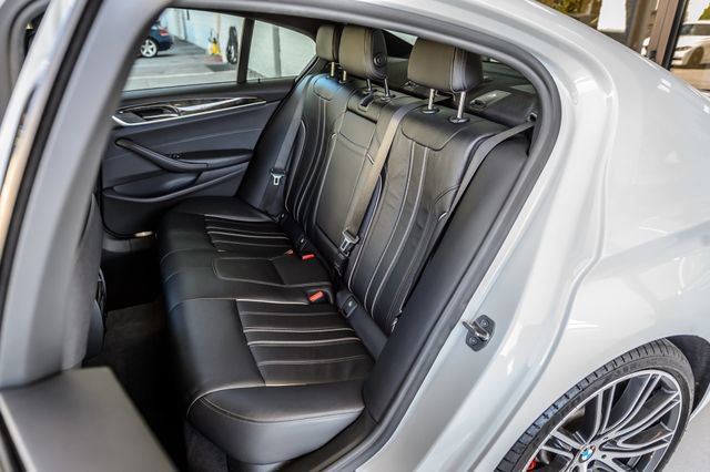 Used 2018 BMW 540i w/ M Sport Package RWD image 45