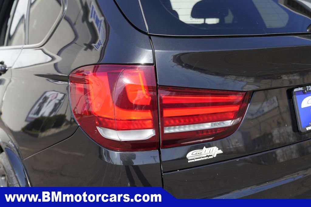 Used 2016 BMW X5 M image 27