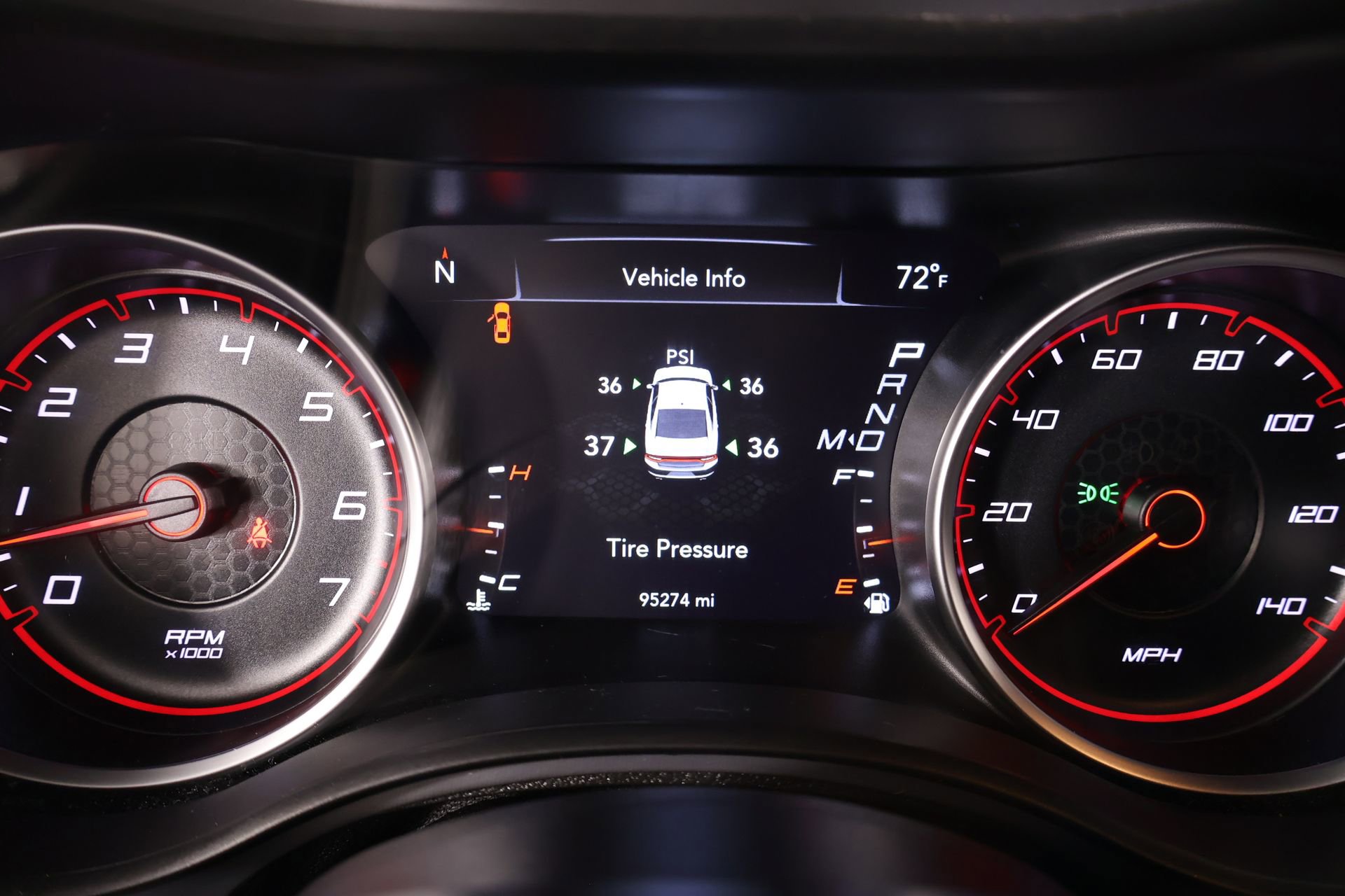 Used 2022 Dodge Charger SXT RWD image 4
