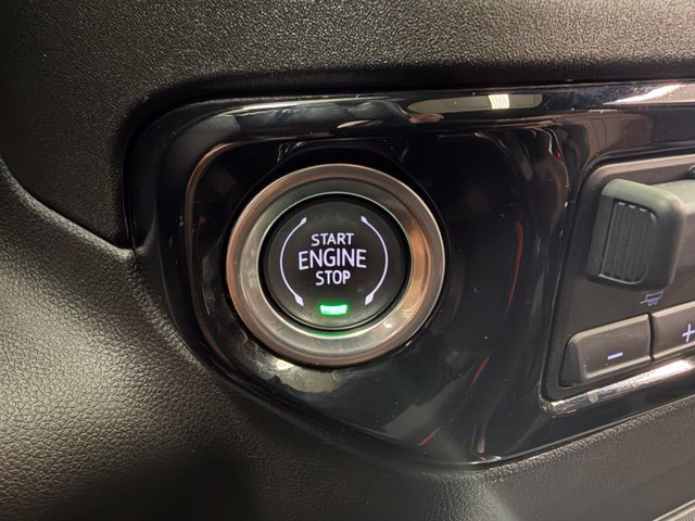 Certified 2024 Chevrolet Silverado 1500 High Country w/ High Country Premium Package AWD/4WD image 14