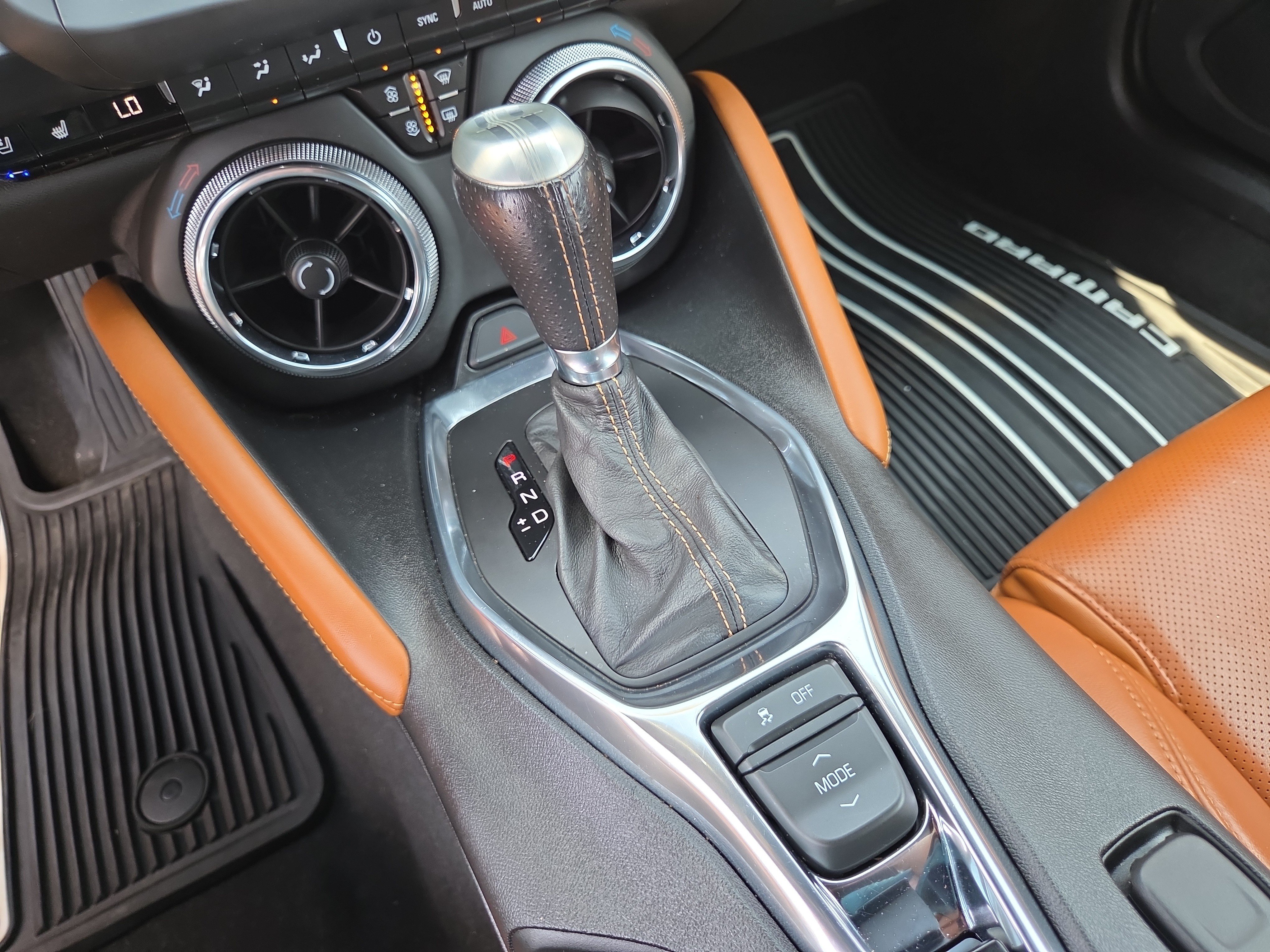 Used 2020 Chevrolet Camaro SS RWD image 30