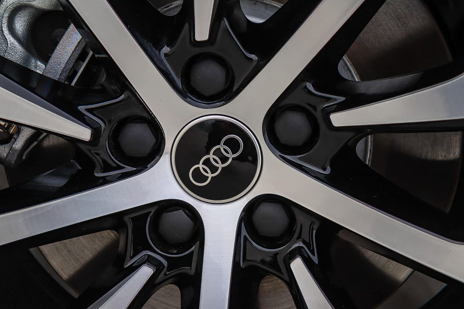 New 2026 Audi Q3 quattro 2.0T image 15