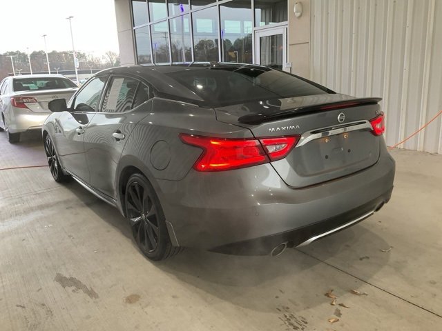 Used 2017 Nissan Maxima SR w/ Midnight Edition image 17
