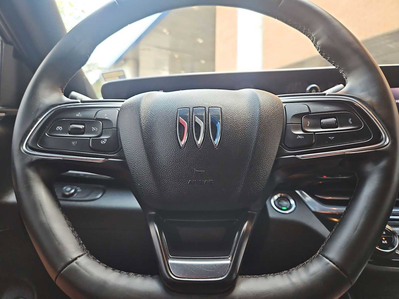 Used 2025 Buick Envista Sport Touring w/ Convenience I Package image 22
