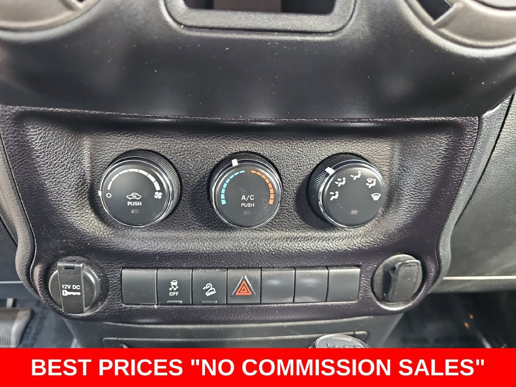 Used 2016 Jeep Wrangler Unlimited Sport w/ Connectivity Group AWD/4WD image 20