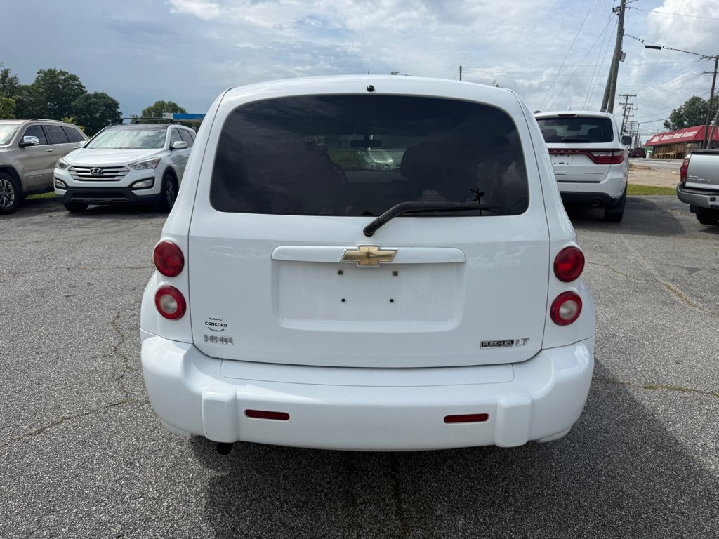 Used 2011 Chevrolet HHR LT FWD image 6
