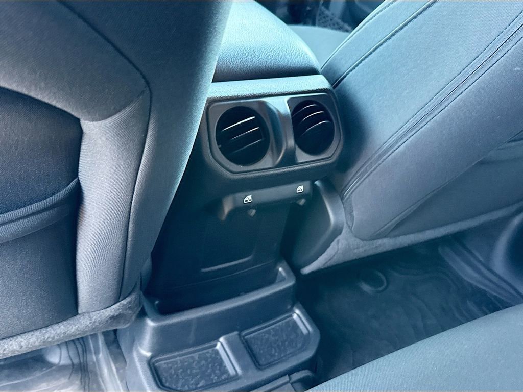 Used 2023 Jeep Wrangler Unlimited w/ Cold Weather Group image 28