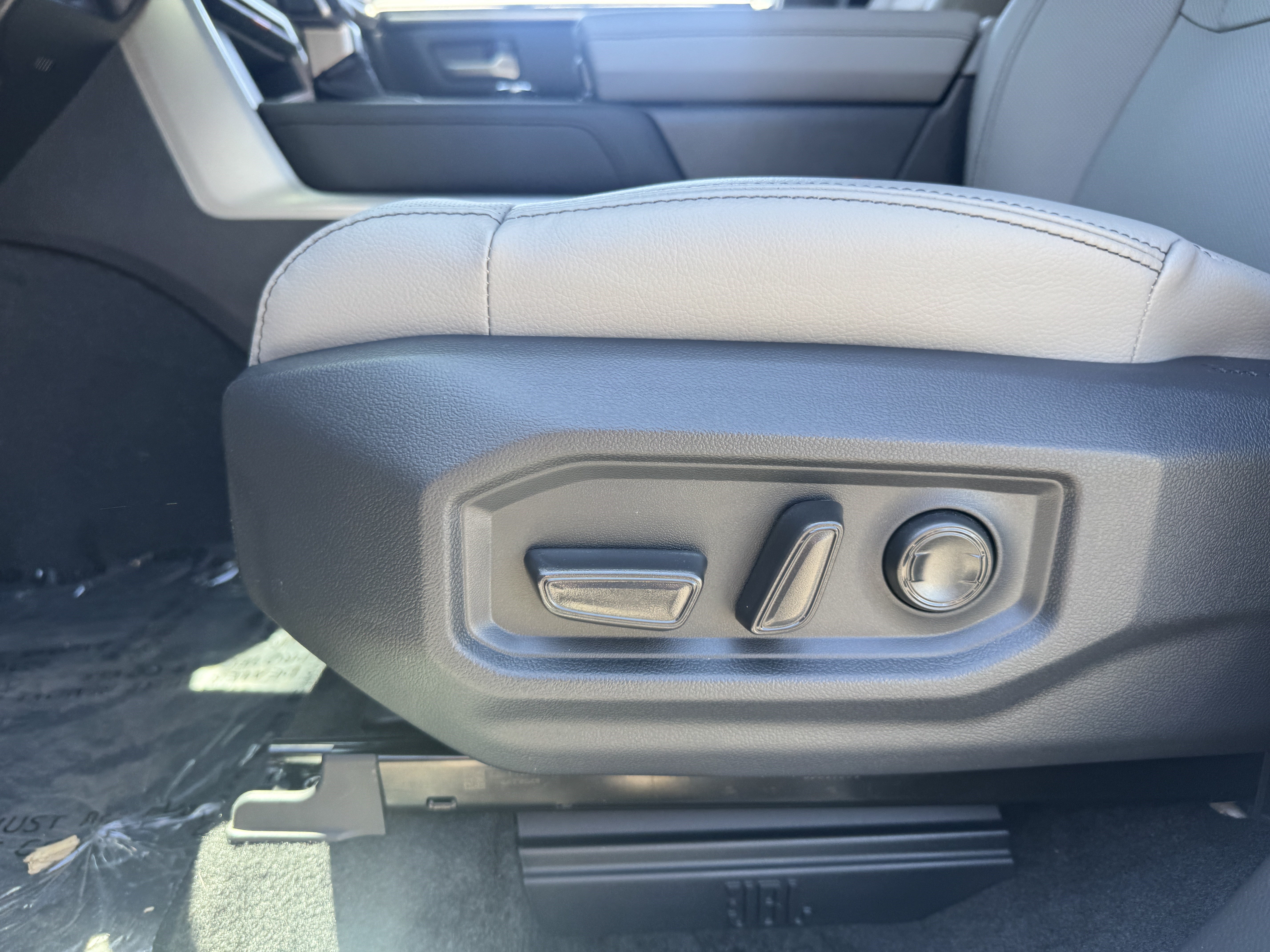 New 2026 Toyota Sequoia Limited AWD/4WD image 22