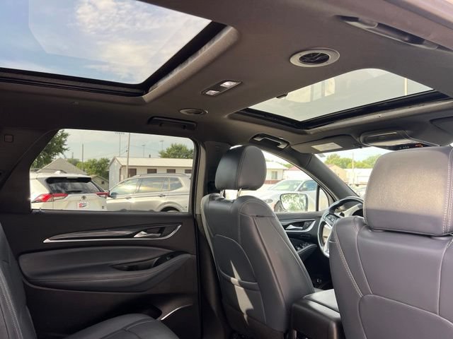 Used 2022 Buick Enclave Premium w/ Experience Buick Package AWD/4WD image 18