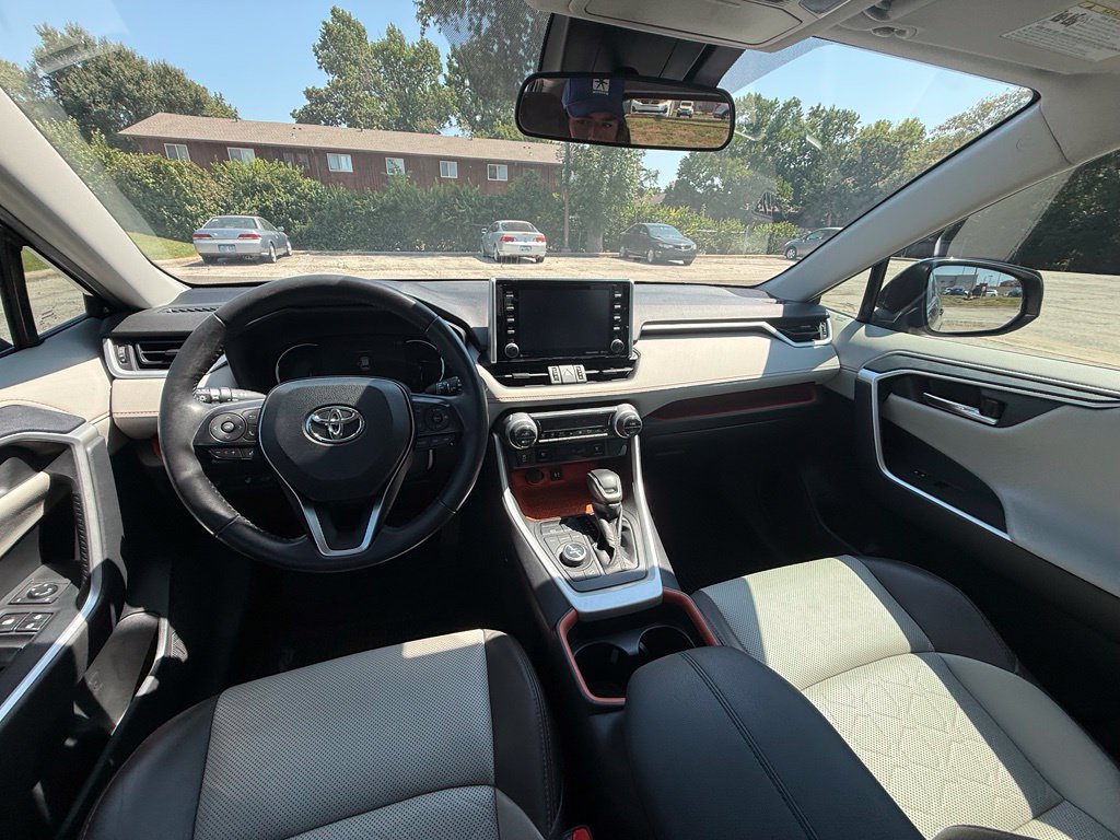 Used 2019 Toyota RAV4 Adventure w/ Cold Weather Package AWD/4WD image 15
