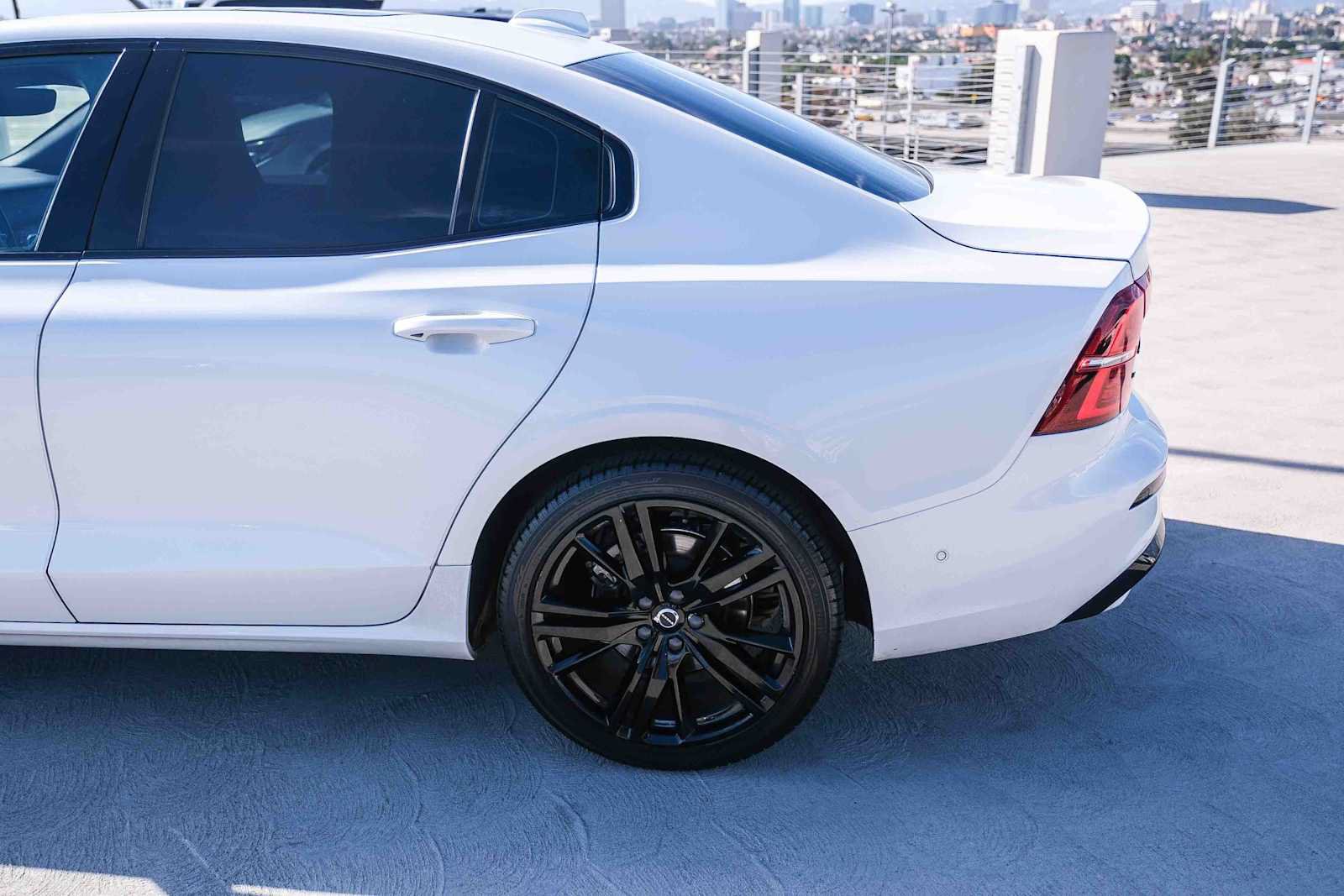 Used 2023 Volvo S60 B5 Plus w/ Climate Package FWD image 8