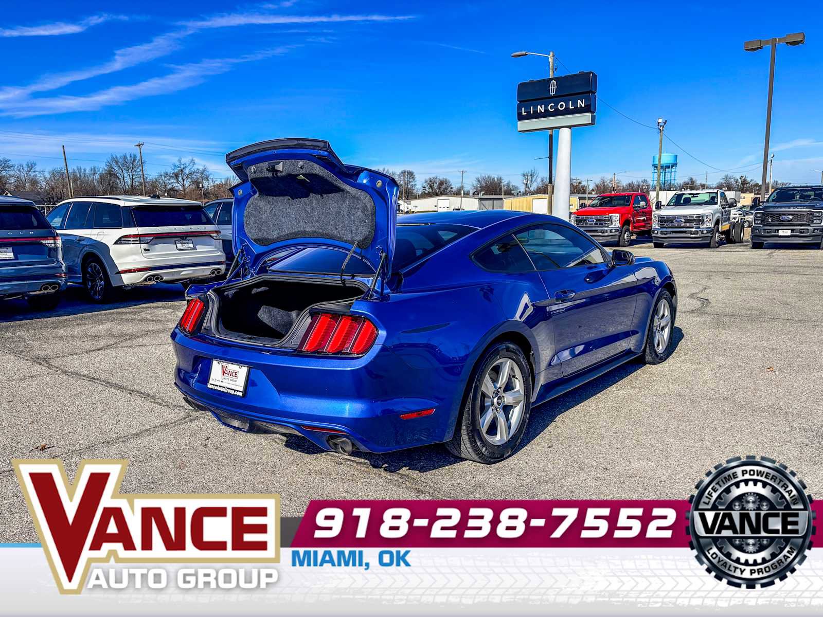 Used 2017 Ford Mustang Coupe image 12
