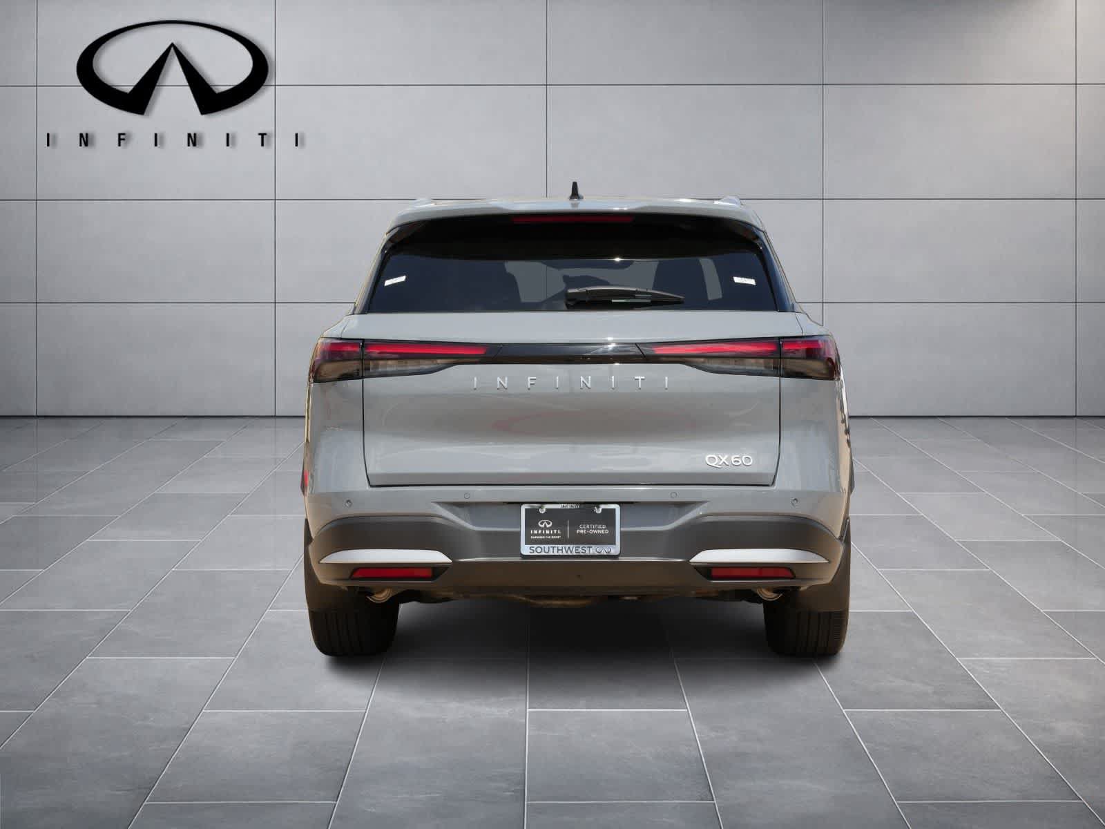 Used 2026 INFINITI QX60 Luxe w/ Family Package FWD image 6