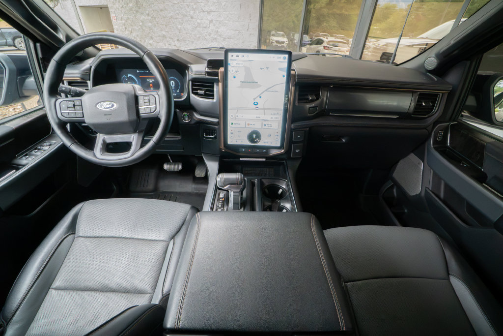 Used 2023 Ford F150 Lightning Lariat AWD/4WD image 19