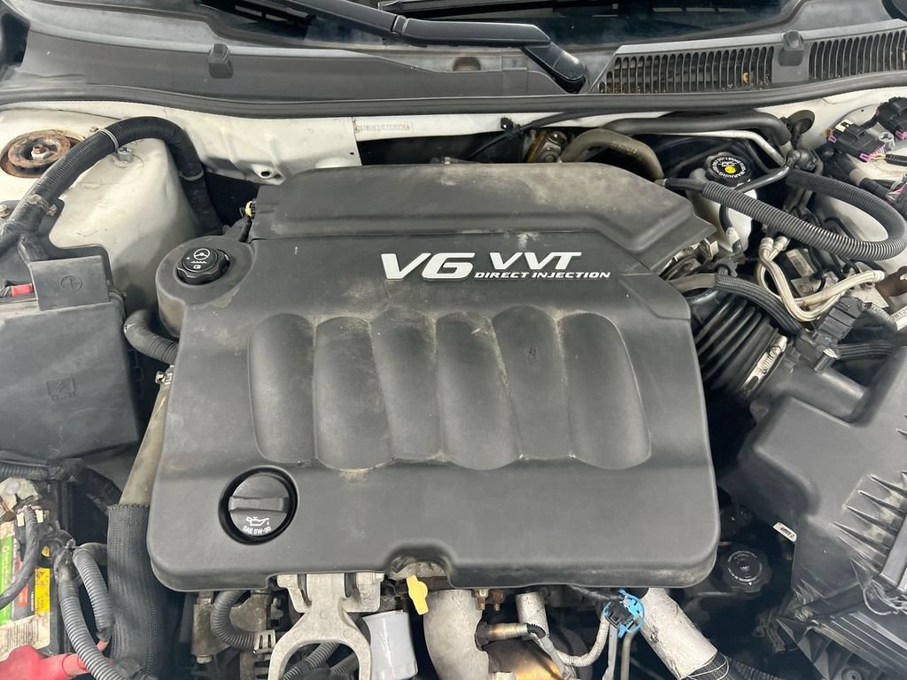 Used 2012 Chevrolet Impala LTZ FWD image 24