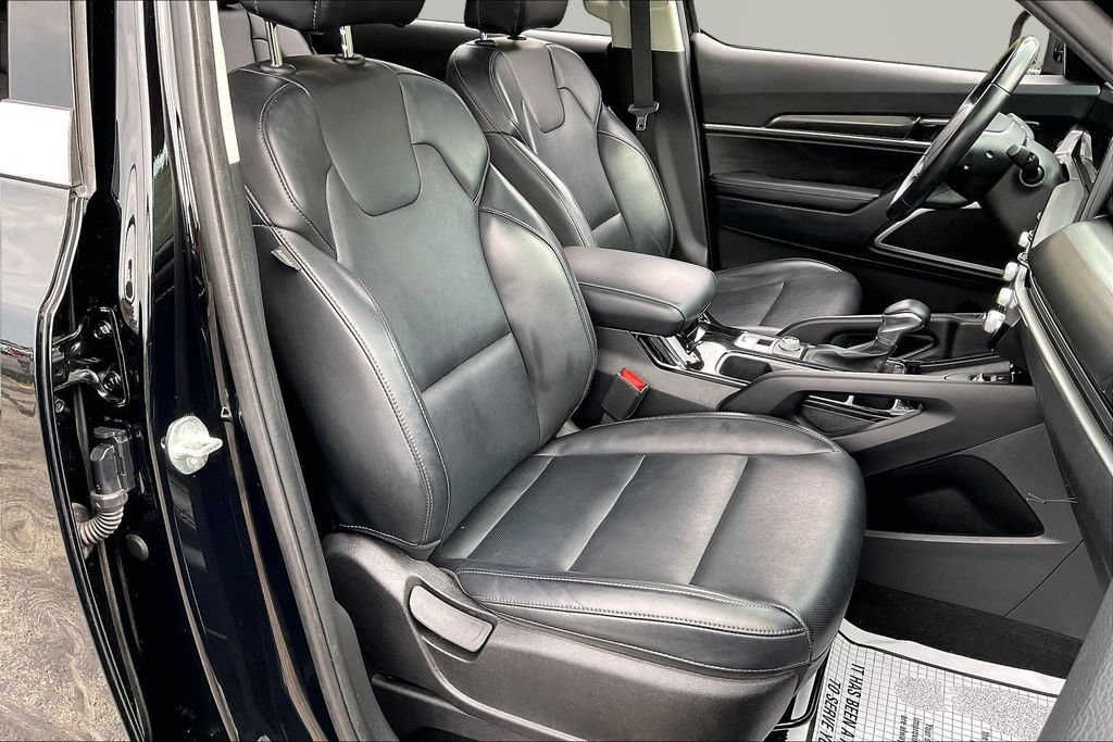 Used 2024 Kia Telluride S w/ S Sunroof Package FWD image 33