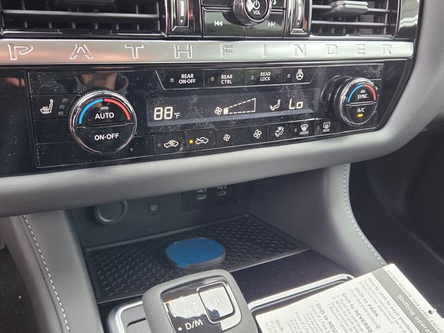 New 2026 Nissan Pathfinder SL image 21