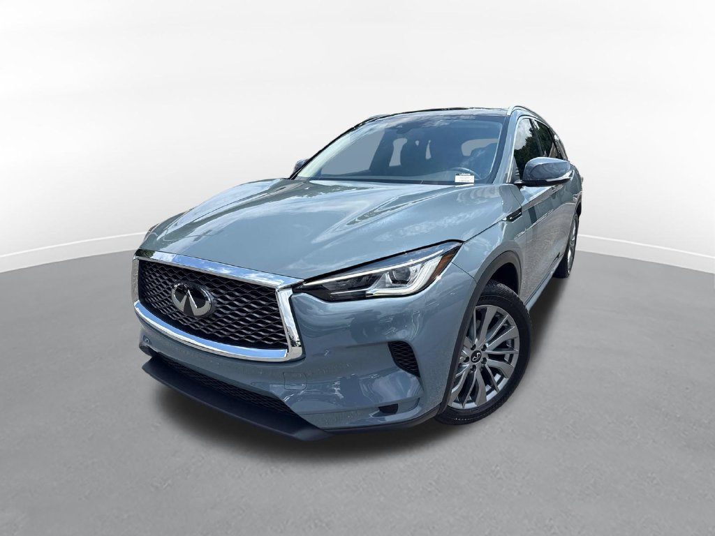 Used 2025 INFINITI QX50 Luxe AWD/4WD image 2