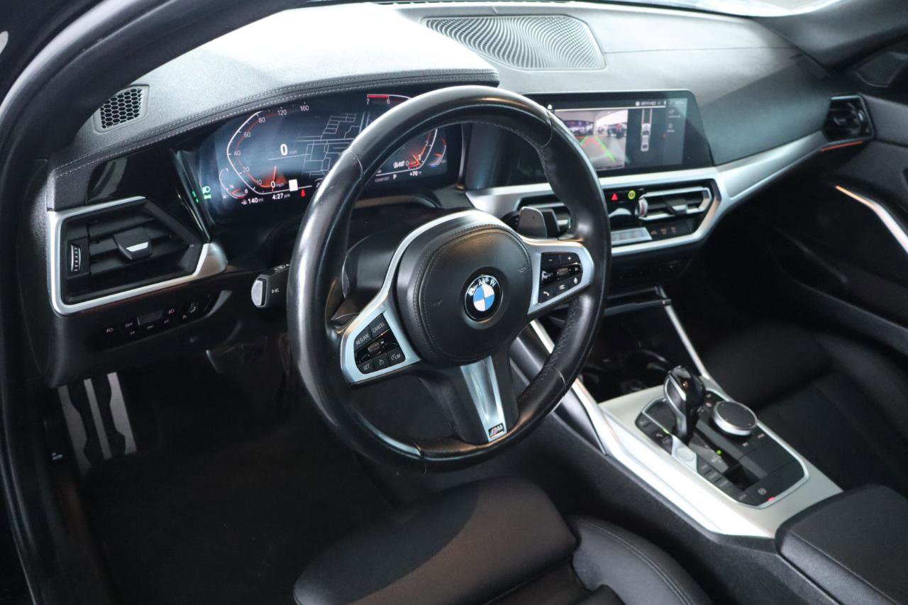 Used 2020 BMW 330i Sedan w/ M Sport Package image 15