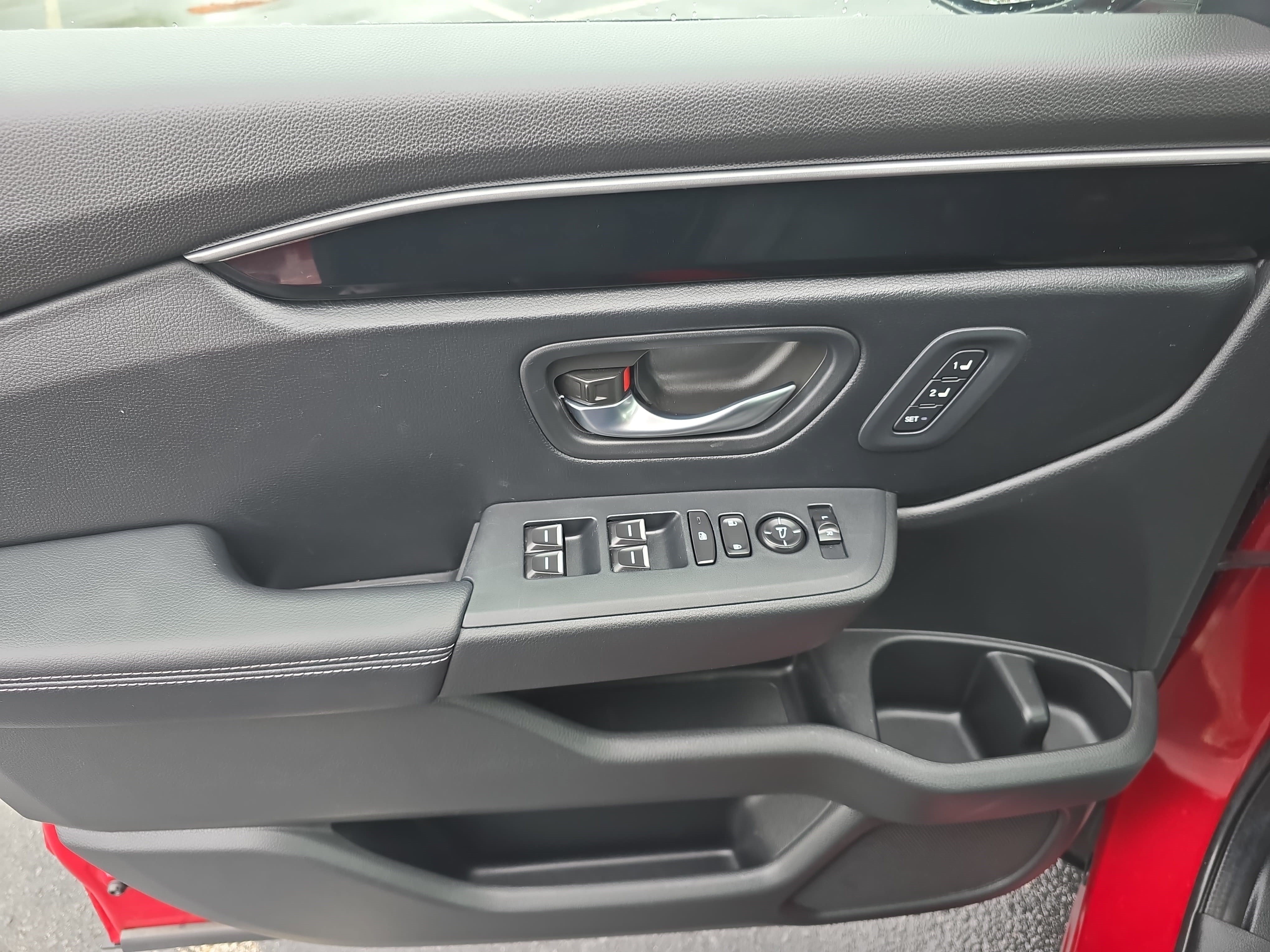 Used 2024 Honda Pilot Touring image 28