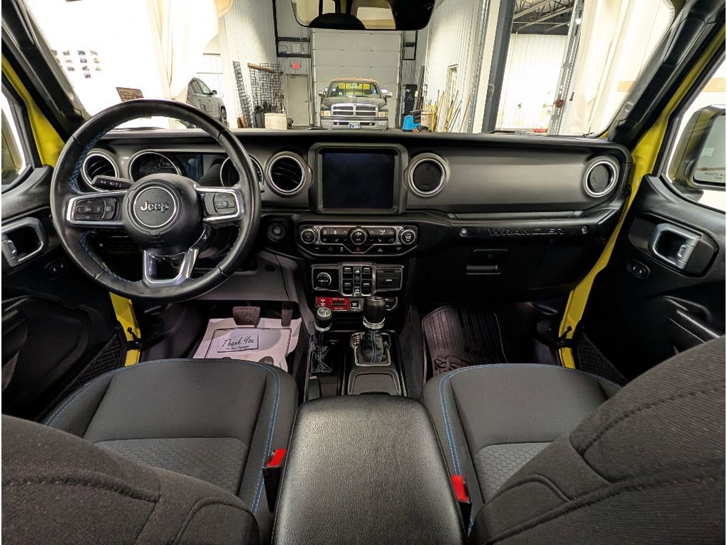 Used 2023 Jeep Wrangler Unlimited Rubicon 4xe w/ Steel Bumper Group image 11