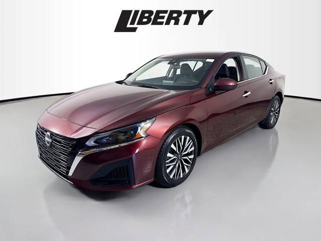 Used 2023 Nissan Altima 2.5 SV image 3