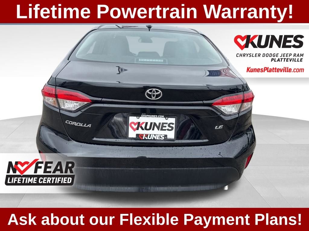 Used 2025 Toyota Corolla LE FWD image 4